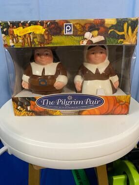 Publix Pilgrims Pair Collectible  S&P Encore ED NIB